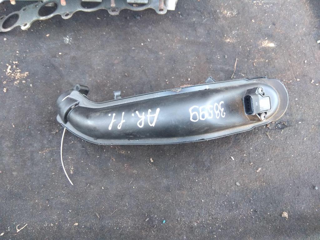 патрубок (трубопровод, шланг) Volkswagen Passat B7 2013, 1.4 л., TSI, бензин, седан, 03C145673H, 03C145673N, CTHD, CAVD, CNWA, CTKA - фото №1