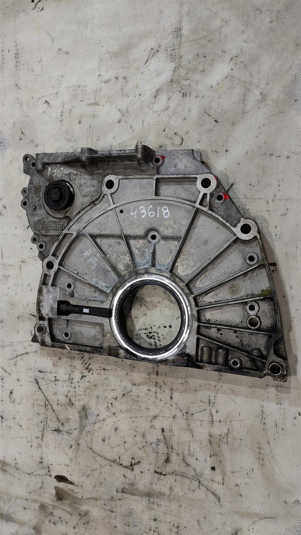 крышка двигателя задняя BMW X5 F15 2015, 3.0 л., дизель, внедорожник 5 дв., N57D30A, 781299603, . - фото №1