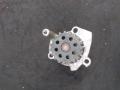 помпа Volkswagen Passat B7 2013, 1.6 л., TDi, дизель, седан, 03L121019, CAYC, 03L121011, 03L121011H, 03L121011J, 03L121011P, 03L121031B - фото №2