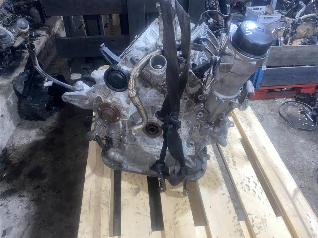 блок цилиндров Mercedes-Benz S-Класс W220 2001, 4.3 л., седан, 113.941, OM113941, OM113 - фото №1