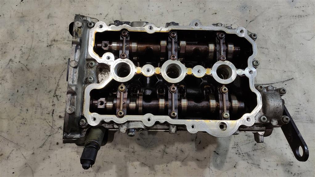головка блока цилиндров Audi A6 4F/C6 2006, 2.4 л., бензин, седан, BDW, 06E103373D, 06E107065A, 06E107065AB, 06E107065AD, 06E107065AR, 06E107065CQ, 06E107065DC - фото №1