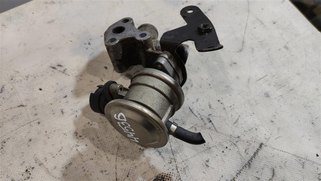 клапан EGR Audi A3 8L 1999, 1.8 л., бензин, хетчбэк 5 дв., AUM, 06A131102A, AUQ, . - фото №1