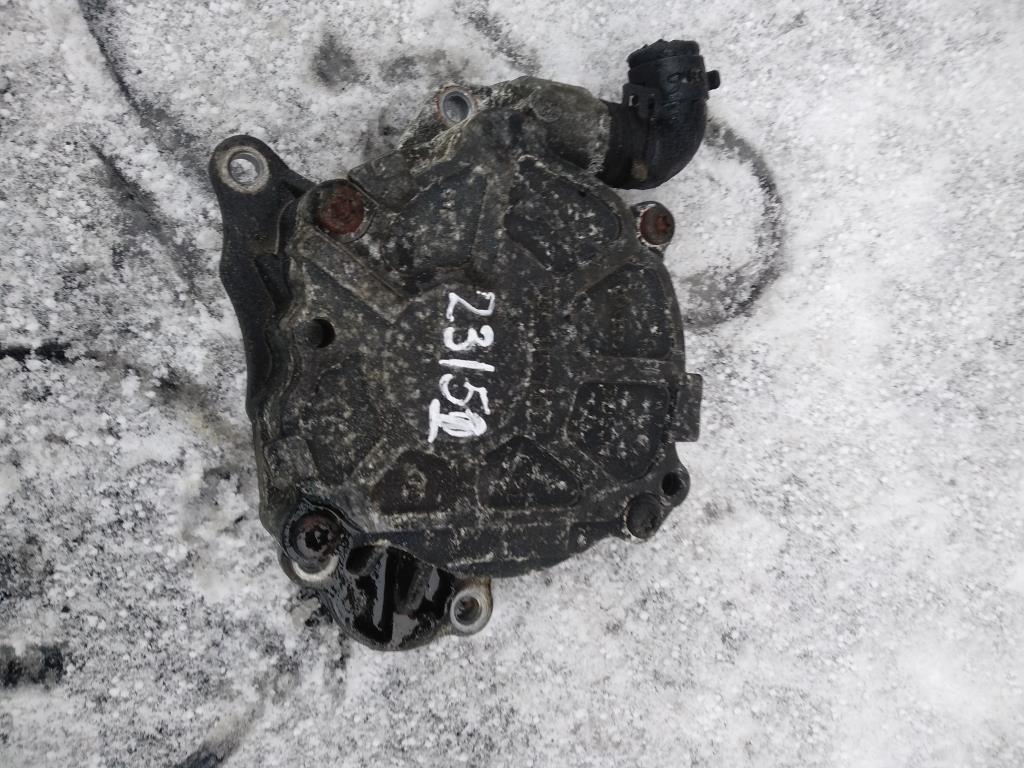 насос вакуумный Audi A6 4G/C7 2013, 2.0 л., TDi, дизель, седан, 03L145100F, 03L145100, CBAA, CBAB, CBDC, CLCA, CFF, CFG, CGLC, CMGB, CFJA, CJAA, CFHC, CBDA, CAYD, CAYE, CEGA, CLJA, CLLB, CJCA - фото №1