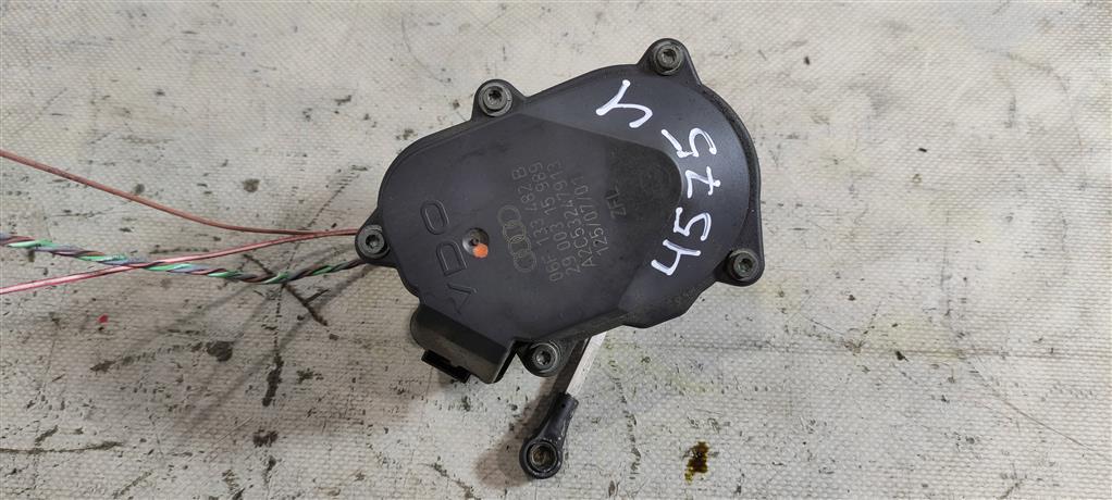 механизм изменения длины впускного коллектора Volkswagen Passat B6 2006, 2.0 л., бензин, седан, 06F133482E, 06F133482D, BPY, 06F133482B, AXX, BWA, BYD - фото №1