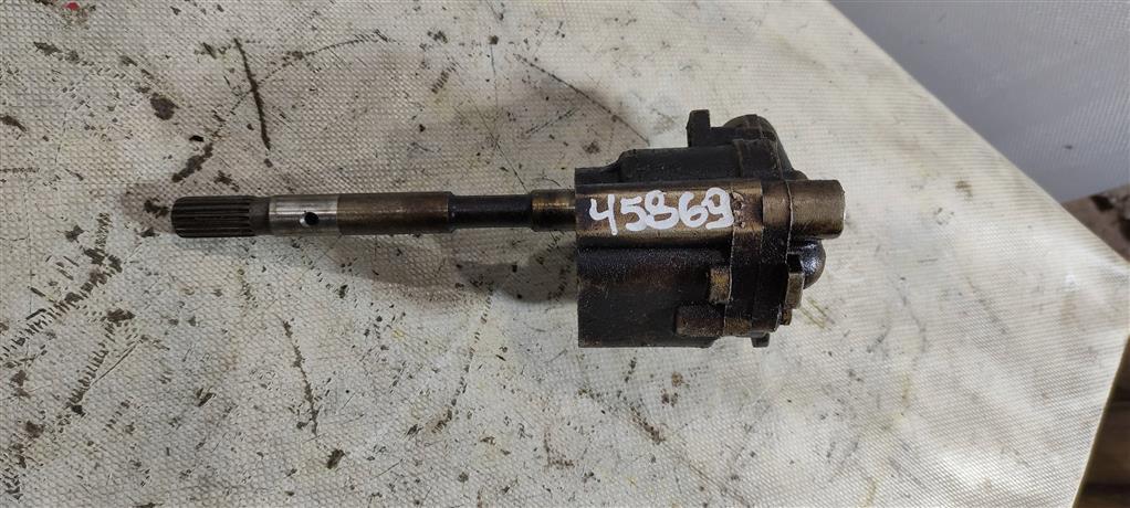 насос масляный Volkswagen Passat B5 1998, 1.8 л., бензин, седан, AFN, AWT, ANB, APU, AJP, AEB, 058115153A, AFY., AVG, AJL, ARK, ARH, AQE, AJN, . - фото №1