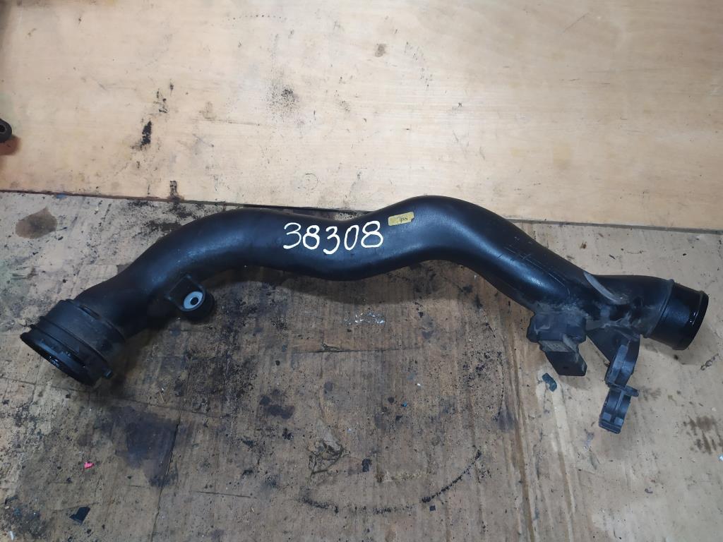 патрубок интеркулера Volkswagen Passat B6 2009, 1.4 л., TSI, бензин, седан, 1K0145762BL, 1K0145770AK, 1K0145770R, CDGA - фото №1