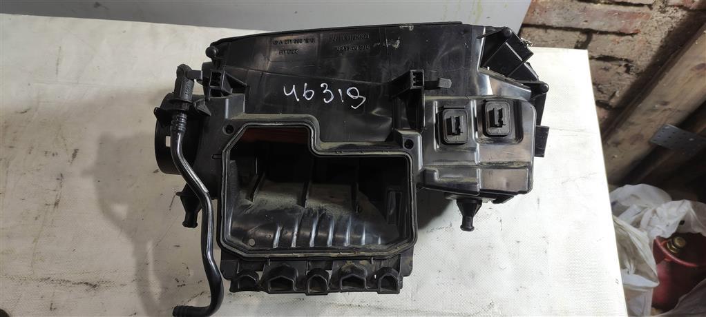 корпус воздушного фильтра Mercedes-Benz E-Класс W212/S212/C207/A207 2012, 1.8 л., бензин, седан, 271.860, A2710940304, A2710901601 - фото №1