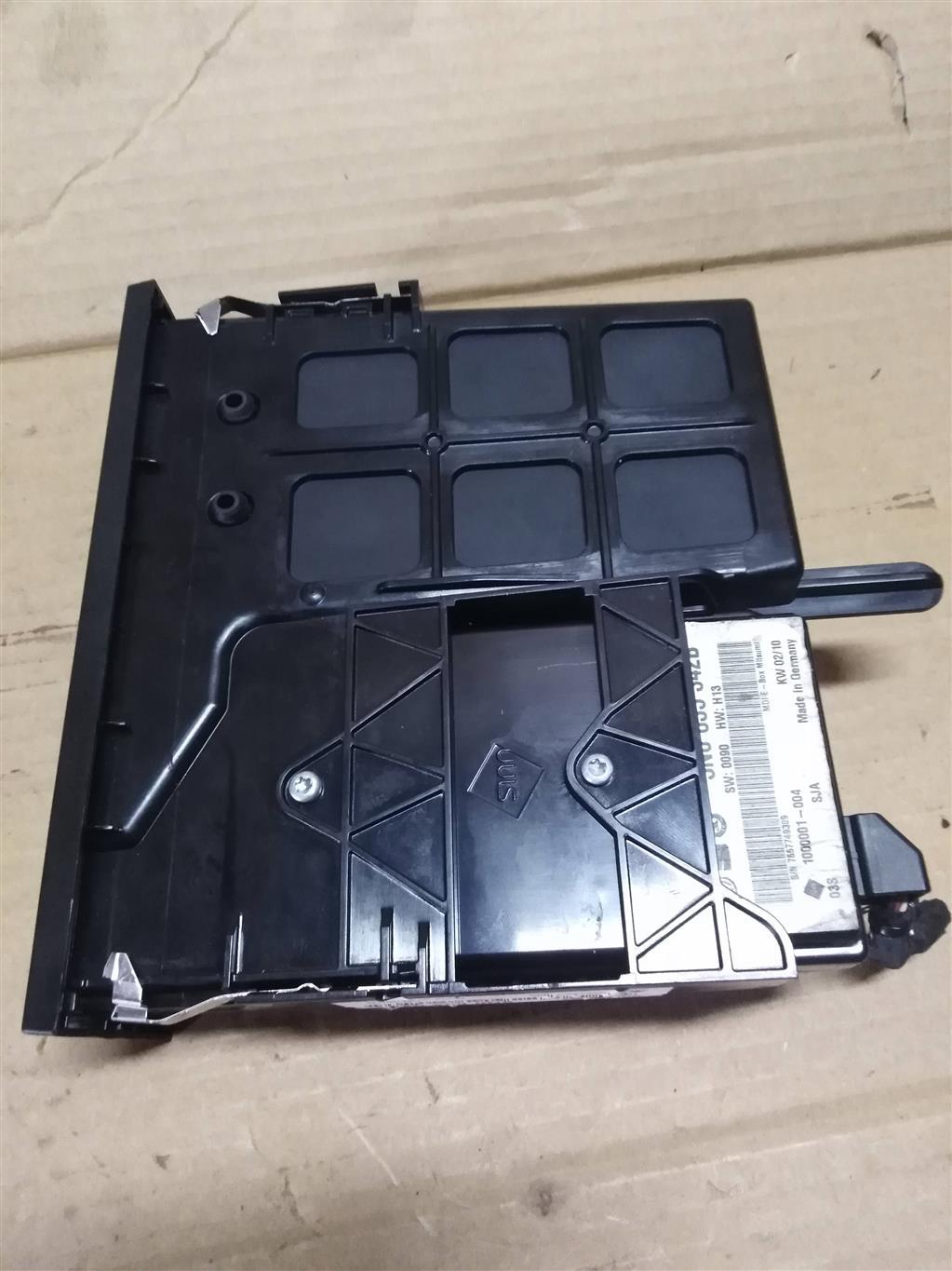 блок управления мультимедия Volkswagen Passat B6 2007, 2.0 л., бензин, седан, 5N0035342B, 5N0035344A - фото №1