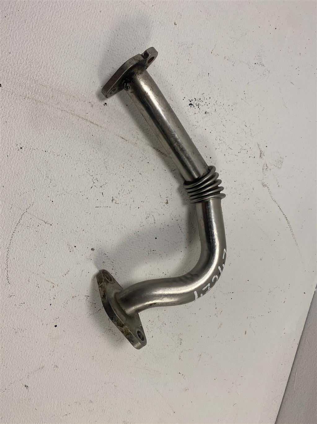 трубка системы рециркуляции EGR Volkswagen Amarok 1 поколение 2013, 2.0 л., TDi, дизель, пикап, CNE, CSH, CNF, 03L131521AR, . - фото №1