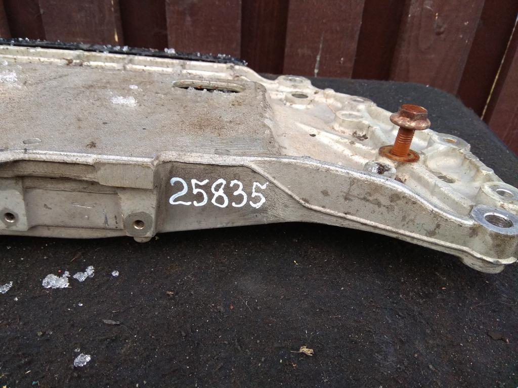 балка подвески передняя (подрамник) Volkswagen Caddy 3 поколение 2006, 1.9 л., TDi, дизель, фургон, 1K0199369F, . - фото №1