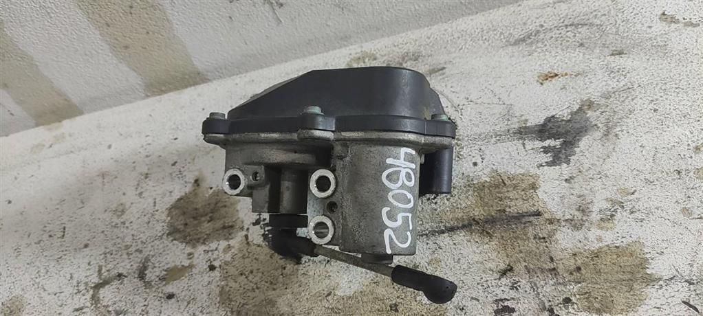 механизм изменения длины впускного коллектора Audi A6 4F/C6 2006, 2.0 л., бензин, седан, 06F133482E, 06F133482D, BPJ, 06F133482B, AXX, BYK - фото №1