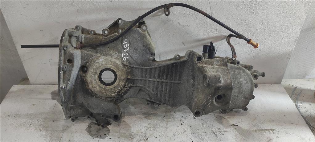 крышка двигателя передняя Skoda Fabia 2 поколение (5J) 2008, 1.2 л., бензин, хетчбэк 5 дв., CHF, 03D109211P, . - фото №1