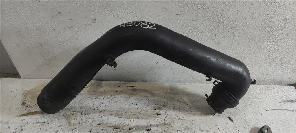 патрубок (трубопровод, шланг) Volkswagen Passat B6 2007, 1.9 л., TDi, дизель, седан, 1K0129654AD, 1K0129654AA, BXE, BLS - фото №1