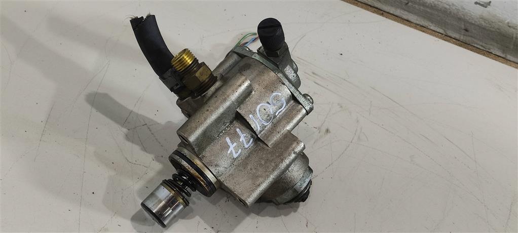 ТНВД Volkswagen Passat B6 2006, 2.0 л., TFSI, бензин, седан, BPG, BPY, BPJ, 06F127025H, 06F127025F, 06F127025K, AXX, BWA, 06F127025M, 06F127025J, 06F906051K, 706032040 - фото №1