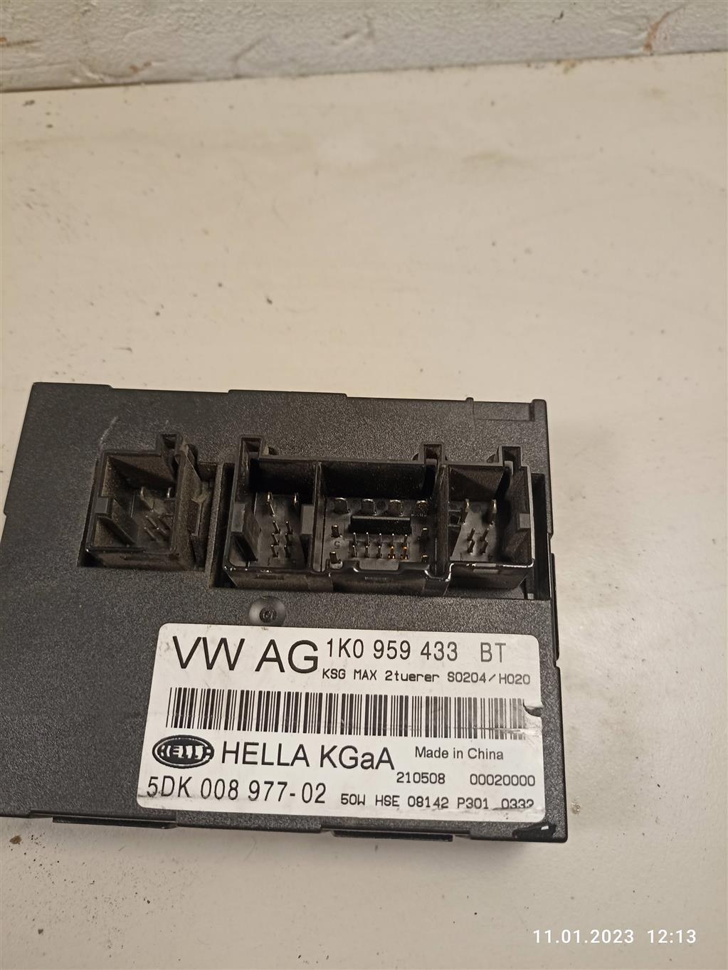 блок комфорта Volkswagen Tiguan 1 поколение 2009, 1K0959433BT, . - фото №1