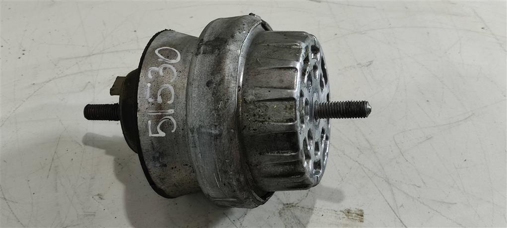 подушка крепления двигателя Audi A6 4F/C6 2006, 2.0 л., бензин, седан, AUK, BBJ, BDW, BPJ, 4F0199382, BKH, BYK, BMK, BPP, BYU, BLB, BRF, BVJ, BDX, BAT, . - фото №1