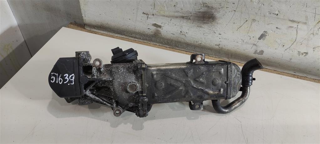 охладитель EGR / Радиатор EGR Volkswagen Passat B7 2013, 2.0 л., TDi, дизель, седан, 03L131512CF, 03L131512CH, 03L131512BB, 03L131512DQ, 03L131512BL, CAY, CFH, 03L131512C, CFF, CFG, CLL, CLJ, CFJ, CLC, 03L131527AX - фото №1