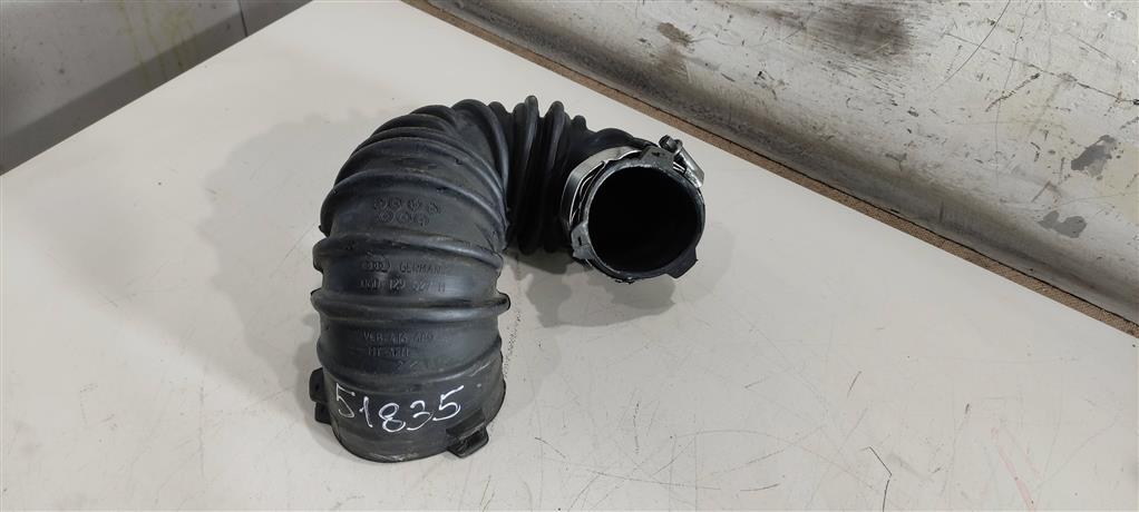 патрубок воздушного фильтра Audi A6 4F/C6 2006, 2.0 л., бензин, седан, BPJ, 06D129627H, BYK, . - фото №1