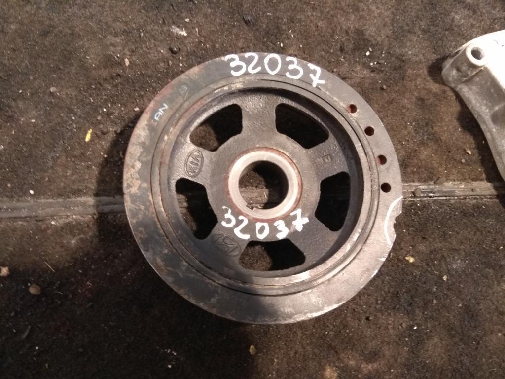 шкив коленвала Hyundai Accent 4 поколение (RB) 2013, 1.6 л., CRDi, дизель, седан, D319B332, D4FB, . - фото №1