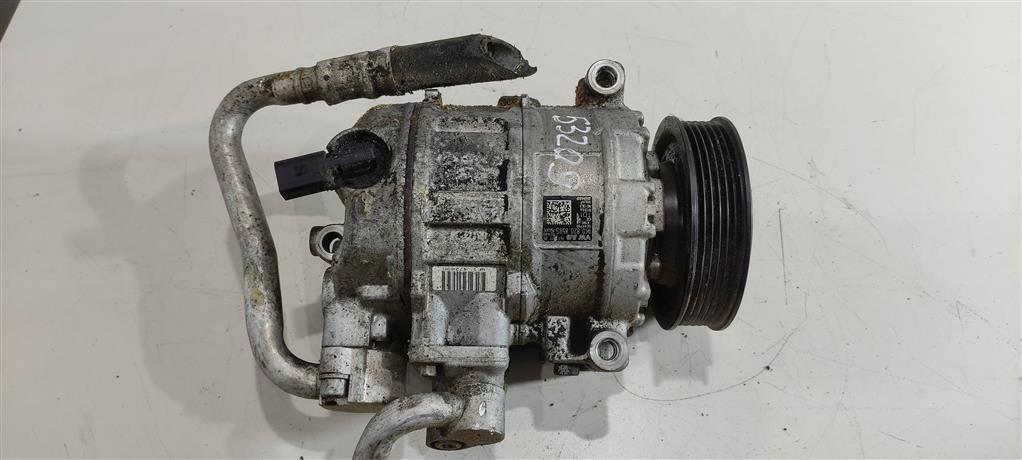компрессор кондиционера Volkswagen Tiguan 1 поколение 2009, 1.4 л., бензин, внедорожник 5 дв., BVZ, BLG, 1K0820859P, BLP, BSE, BPY, BLR, BLX, BLY, 1K0820803S, 1K0820859F, 1K0820803L, 1K0820803N, 1K0820859S, 1K0820803F, 5N0820803C, 1K0820859M, 1K0820859E, 1K0820803P, 5N0820803A, BVX, 1K0820859T, 1K0820859C, 5Q0820803E, AXX, BWA, 5N0820803, 5N0820803H, 890632, 1K0820803C, 1K0820859D, 1K0820803E, BSF, BLF, 5K0820803H, 1K0820808DX, 1K0820808FX, 5K0820803J, 1K0820803QX, 1K0820808A, 1K0820808BX, 1K0820859H, 1K0820859N, 5K0820803, 5K0820803C, 5K0820803E, 5K0820803G, 5K0820803L, 5Q0820803J, 5Q0820803N, 5Q0820803R, 8J0260805A, 699357 - фото №1