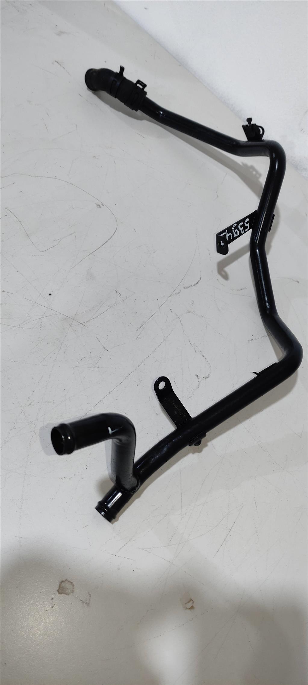 патрубок (трубопровод, шланг) Volkswagen Passat B7 2013, 2.0 л., TDi, дизель, универсал, 03L121157AA, . - фото №1