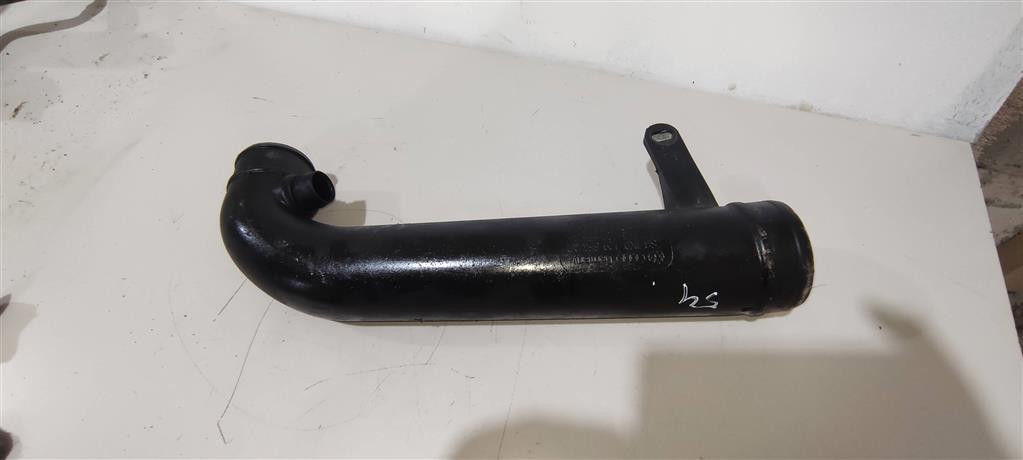 патрубок (трубопровод, шланг) Volkswagen Passat B6 2009, 2.0 л., TFSI, бензин, седан, 1K0129654AR, BZB, CAWB, CCTA, CGYA, CCTB, 1K0129654BE, 1K0129656AK - фото №1