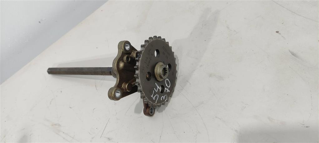 шестерня Audi A6 4F/C6 2005, 3.0 л., бензин, седан, AUK, BBJ, 06E109361F, CAJ, 06E109570B, CGW - фото №1