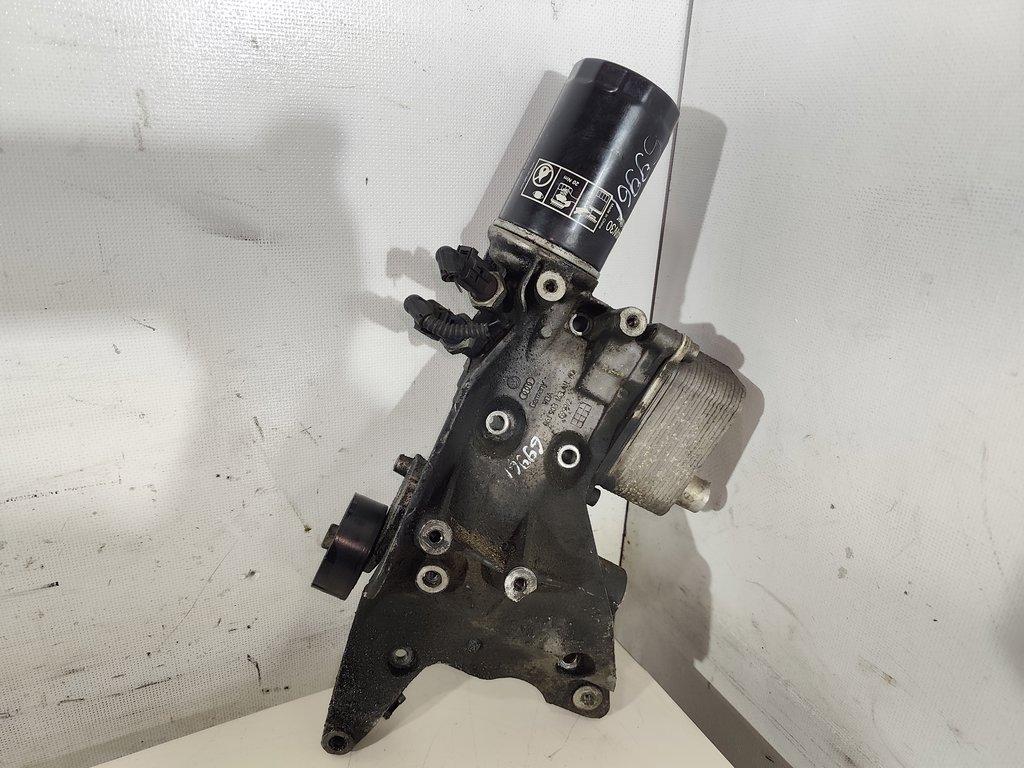 кронштейн генератора Volkswagen Passat B7 2013, 2.0 л., бензин, седан, ., 06J903143A - фото №1