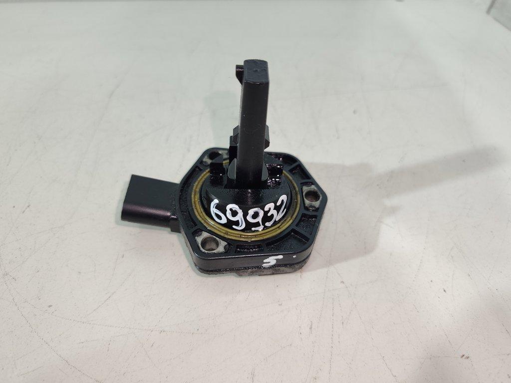 датчик уровня масла Volkswagen Transporter T5 2006, 2.5 л., TDi, дизель, микроавтобус, 1J0907660B, . - фото №1