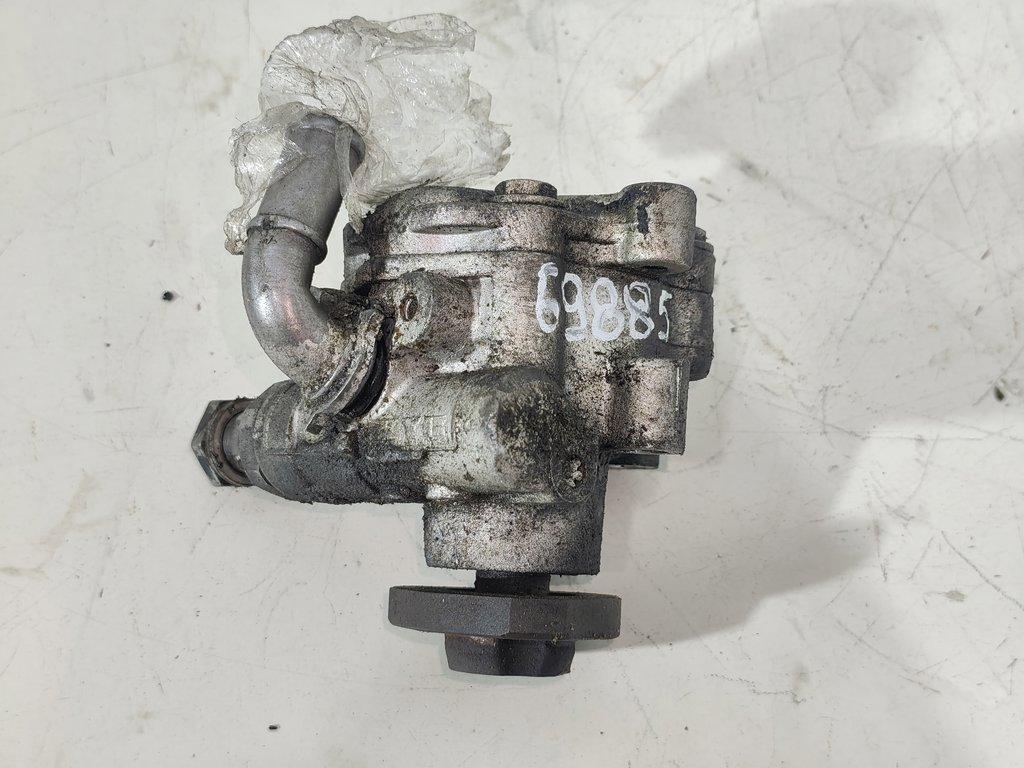 насос гидроусилителя руля Volkswagen Caddy 3 поколение 2006, 1.9 л., TDi, дизель, минивэн, 2K0422154ES, . - фото №1