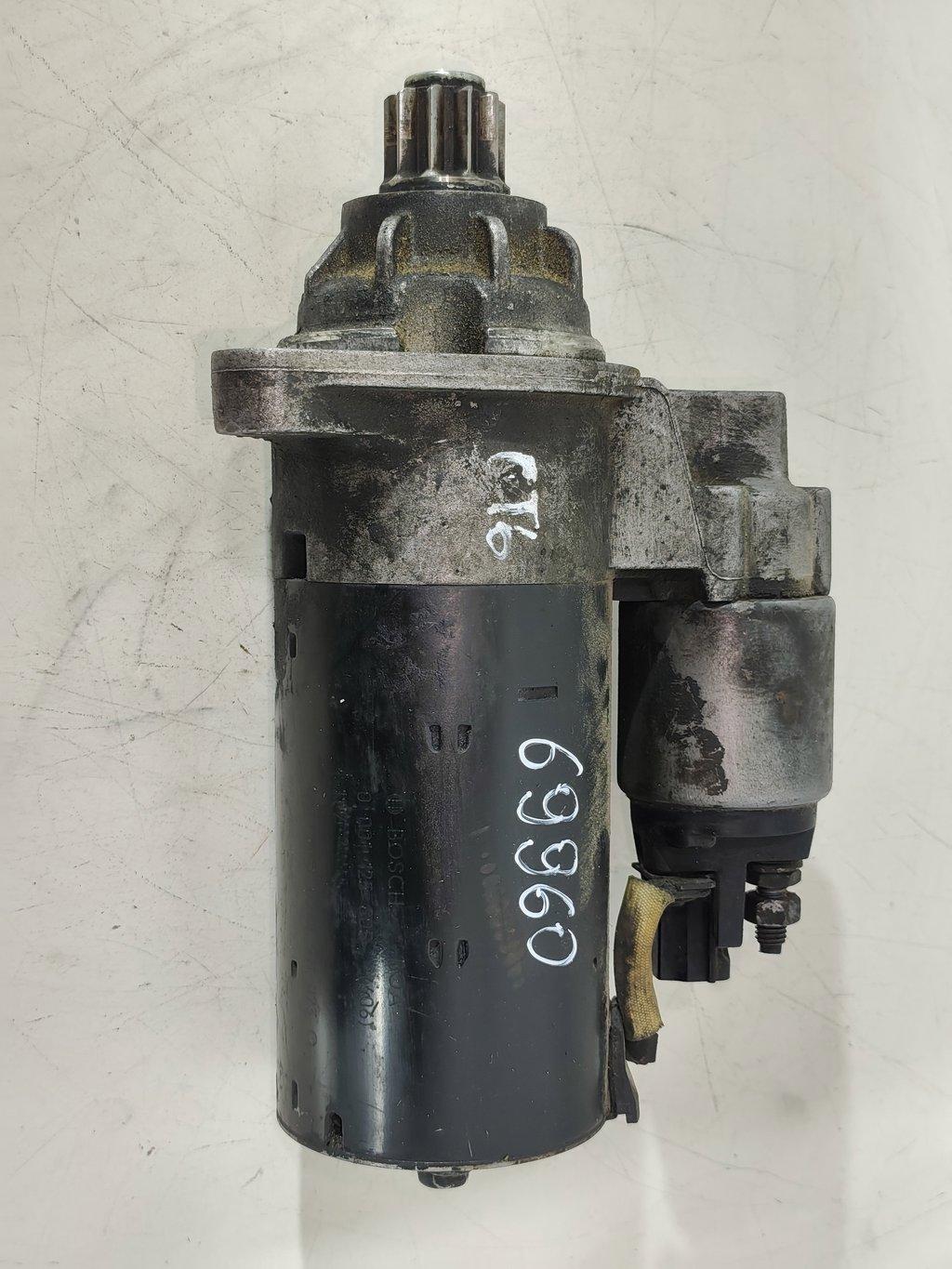 стартер Volkswagen Transporter T5 2006, 2.5 л., TDi, дизель, микроавтобус, BXS0149, 02M911023Q - фото №1