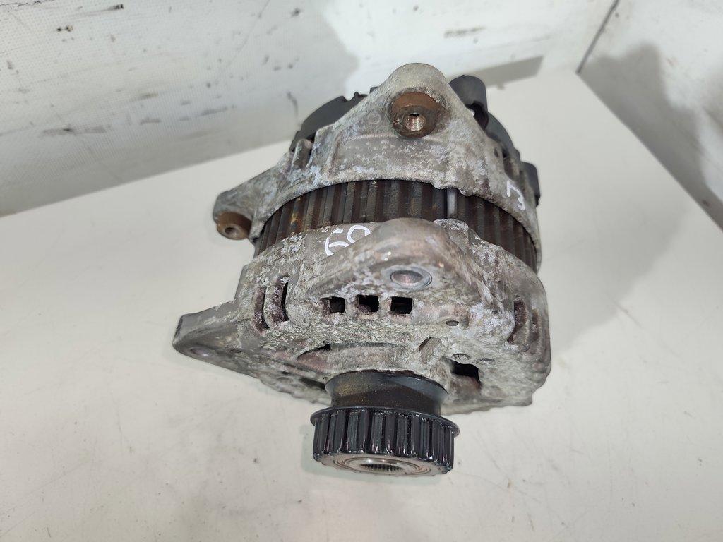 генератор Volkswagen Touareg 1 поколение 2003, 2.5 л., TDi, дизель, внедорожник 5 дв., ., 070903024B - фото №1