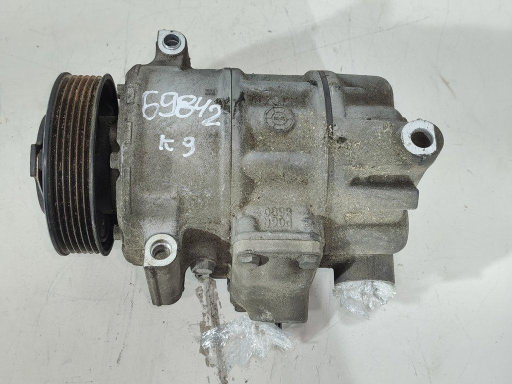 компрессор кондиционера Volkswagen Caddy 3 поколение 2006, 2.0 л., TDi, дизель, фургон, 1K0820859P, 1K0820803S, 1K0820859F, 1K0820803L, 1K0820803N, 1K0820859S, 1K0820803F, 5N0820803C, 1K0820859M, 1K0820859E, 1K0820803P, 5N0820803A, 1K0820859T, 1K0820859C, 5Q0820803E, 5N0820803, 5N0820803H, 890632, 1K0820803C, 1K0820859D, 1K0820803E, 5K0820803H, 1K0820808DX, 1K0820808FX, 5K0820803J, 1K0820803QX, 1K0820808A, 1K0820808BX, 1K0820859H, 1K0820859N, 5K0820803, 5K0820803C, 5K0820803E, 5K0820803G, 5K0820803L, 5Q0820803J, 5Q0820803N, 5Q0820803R, 8J0260805A, 699357 - фото №1