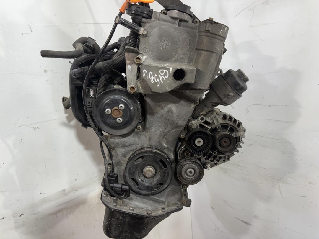 двигатель Skoda Rapid 1 поколение 2014, 1.2 л., бензин, BME, CGP, AZQ, BZG, CGPA, CGPB - фото №1