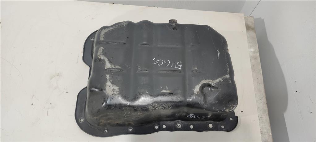 масляный поддон Hyundai ix35 1 поколение 2012, 2.0 л., бензин, хетчбэк 5 дв., G4KD, G4KE, 09C200563B1, 09C200582B1, 09C200619B1, G4KA, 085000500, 243702G751, 4R28601103 - фото №1