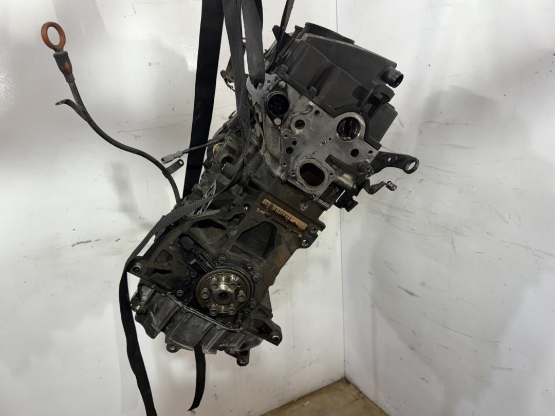 двигатель SEAT Toledo 3 поколение 2008, 1.9 л., TDi, дизель, BRS, BRR, BMP, BLS, BMM, BSU - фото №1