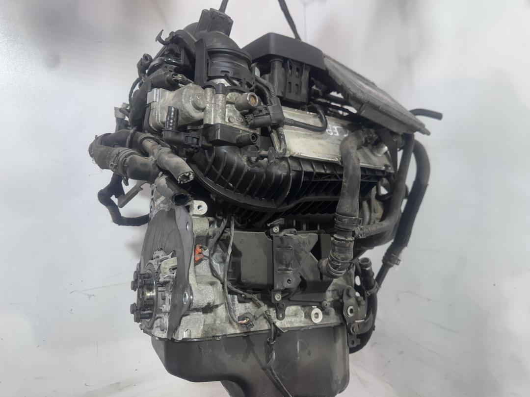 двигатель Audi A1 8X 2013, 1.2 л., TSI, бензин, CBZ, CBZA, CBZB, CBZC, CBZD - фото №1