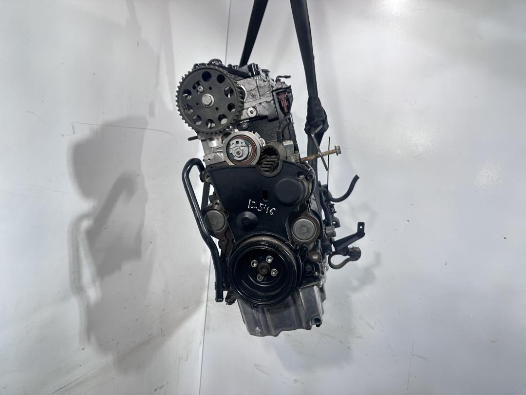 двигатель Volkswagen Passat B7 2013, 2.0 л., TDi, дизель, седан, CRL, DFC, DFG, DDA, DFE - фото №1