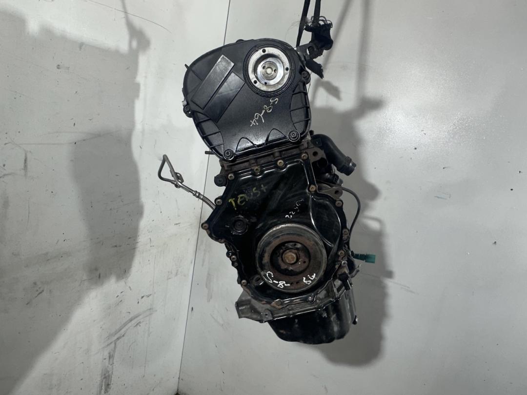 двигатель Audi A5 8T 2009, 2.0 л., TSI, бензин, седан, CDN, CAE - фото №1