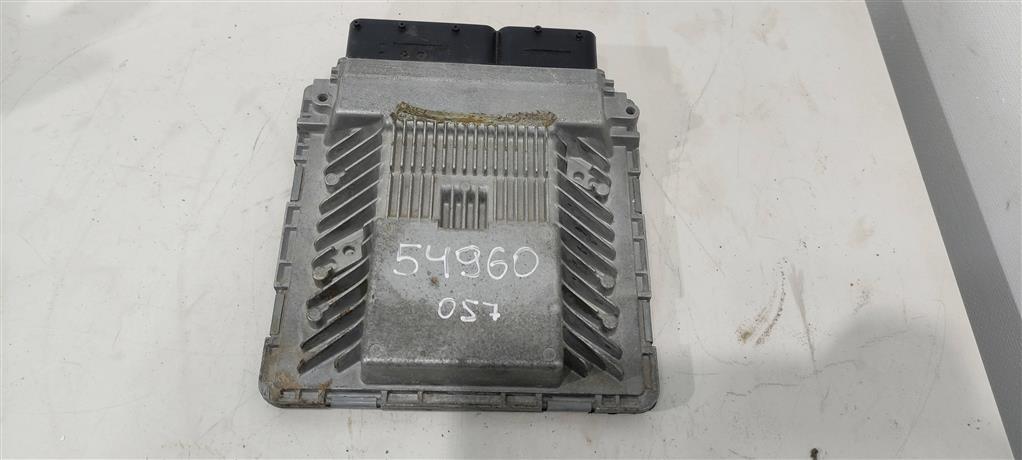 блок управления двигателем Audi A5 8T 2009, 3.2 л., бензин, купе, 8T0907559F, ., 8T0907559A - фото №1