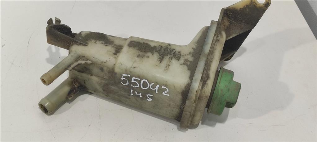 бачок гидроусилителя Audi A6 4A/C4 1997, 1.8 л., бензин, седан, 8D0422373C, . - фото №1
