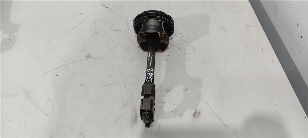 поршень Ford Kuga 2 поколение 2014, 1.6 л., бензин, внедорожник 5 дв., B4164T, JQMA, JQMB, B4164T3, JTDA, JTDB, JTMA - фото №1