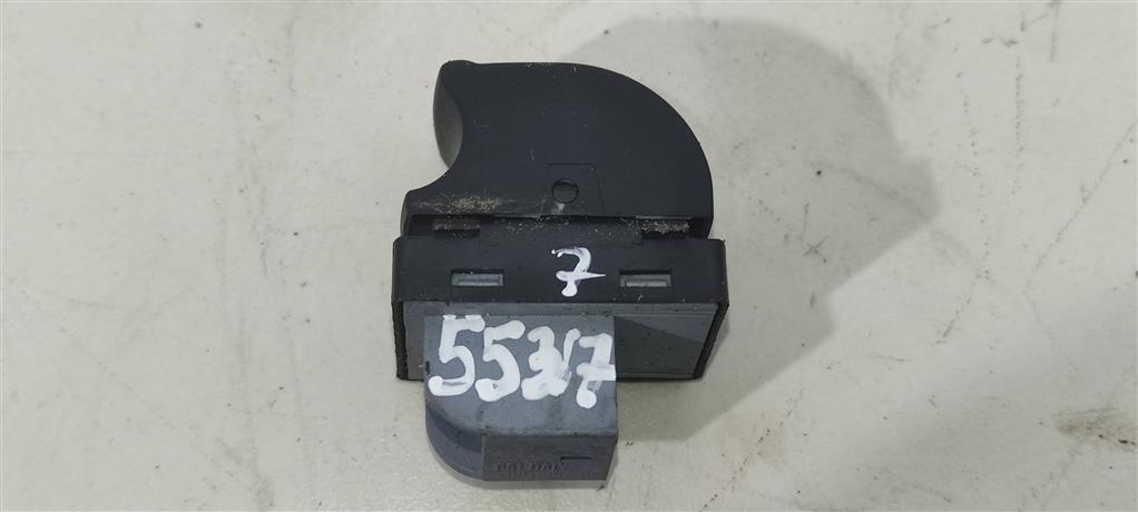 кнопка стеклоподъемника переднего правого Audi A6 4F/C6 2006, 2.0 л., TDi, дизель, седан, 4F0959855, 4F0959855A, . - фото №1