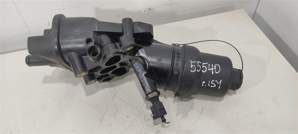 корпус масляного фильтра Volkswagen Passat B6 2006, 2.0 л., бензин, седан, BVZ, BVY, BLR, BLX, BLY, BVX, 06D115397G, 06D115397J, 06D115397D, 06D115397K - фото №1