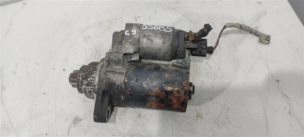 стартер Audi A1 8X 2013, 1.2 л., TFSI, бензин, хетчбэк 5 дв., 02T911023R, BLP, BAG, BME, BTS, AZQ, 02T911023S, BBM, CAYC, BXV, BLF, BAH, BXW, BKY, CGPB, BBY, CFWA, 02T911024N, AUB, BBZ, CBZA, CJLB, CBZB, CNKA, CHFA, . - фото №1