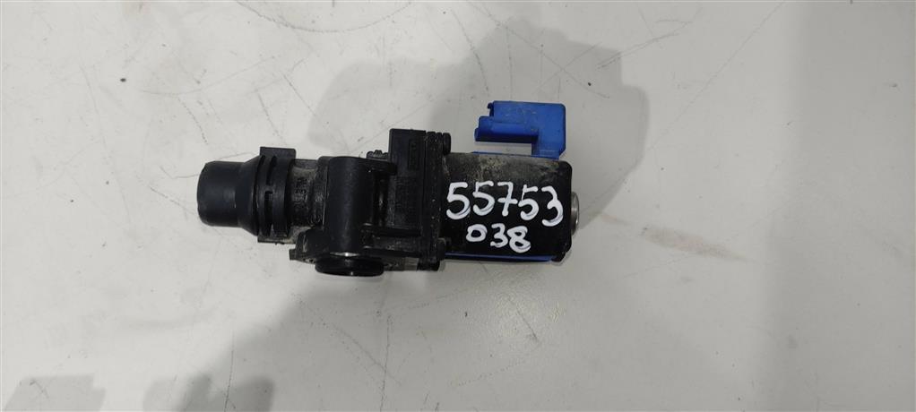 кран отопителя (печки) Volvo S60 2 поколение 2011, 1.6 л., бензин, седан, B4164T, BM5G8C605DC, . - фото №1