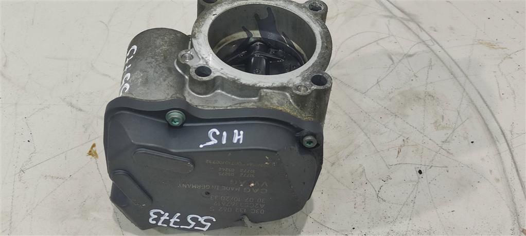 заслонка дроссельная Volkswagen Passat B6 2009, 1.4 л., TSI, бензин, седан, 03C133062C, 03C133062S, 03C133062T, CAXA, CMSA, CGGA, CMSB - фото №1