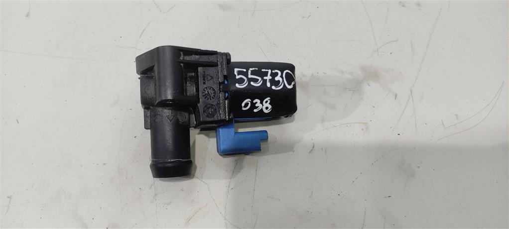 кран отопителя (печки) Volvo S60 2 поколение 2011, 1.6 л., бензин, седан, B4164T, BM5G18495EA, . - фото №1