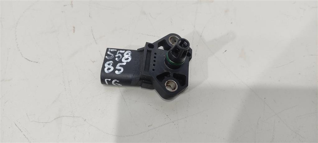 датчик абсолютного давления Volkswagen Passat B7 2013, 2.0 л., бензин, седан, 038906051D, 038906051B, . - фото №1