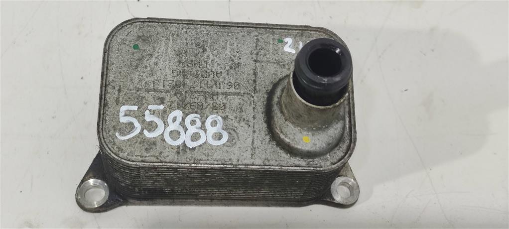радиатор масляный Volkswagen Passat B7 2013, 2.0 л., TFSI, бензин, седан, 06J117021J, AXX, BWA, BYT, BZB, CAWB, CCZA, CDAA, 06H903143H, CDHB, CDNB, CFKA, CPMA, . - фото №1